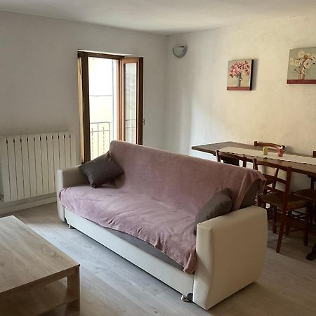 Casa Vacanze Scent Of Roses Verbania Exterior foto